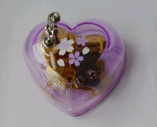 LF19406 Музыкальная шкатулка "Сердце" (фиолетовый)