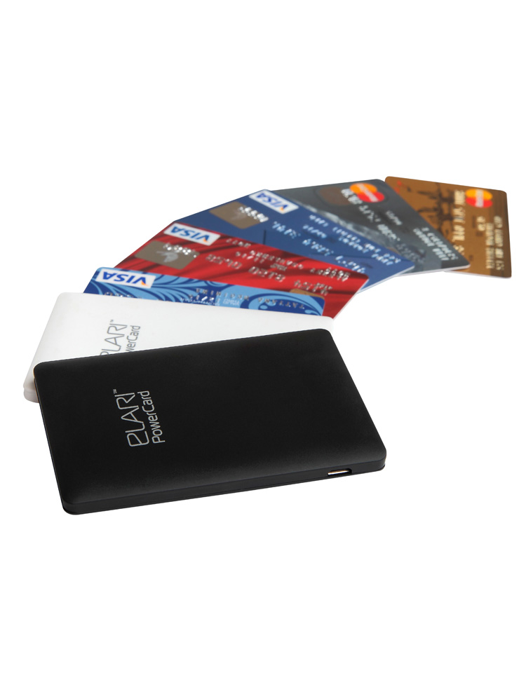 ELARI POWERCARD 2500 ВНЕШНИЙ АККУМУЛЯТОР-КРЕДИТКА (белый)
