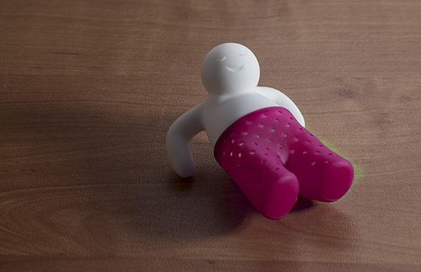 CBS001-023Q50-96569 Ситечко для чая Господин Чайковский (красный)