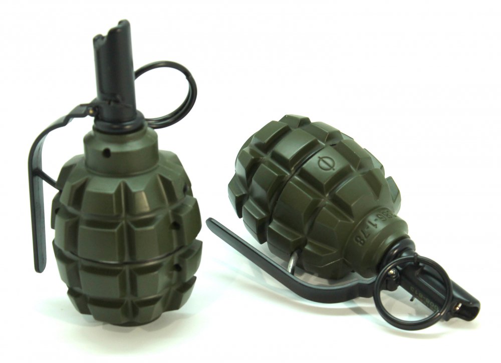 Пепельница - зажигалка "Граната Ф-1"