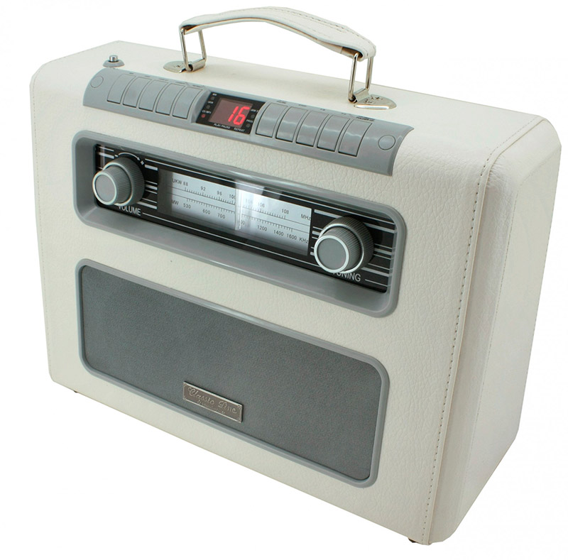 RCD1500BE Музыкальный центр Ретро (белый) FM стерео/AМ-Радио с CD/МР3